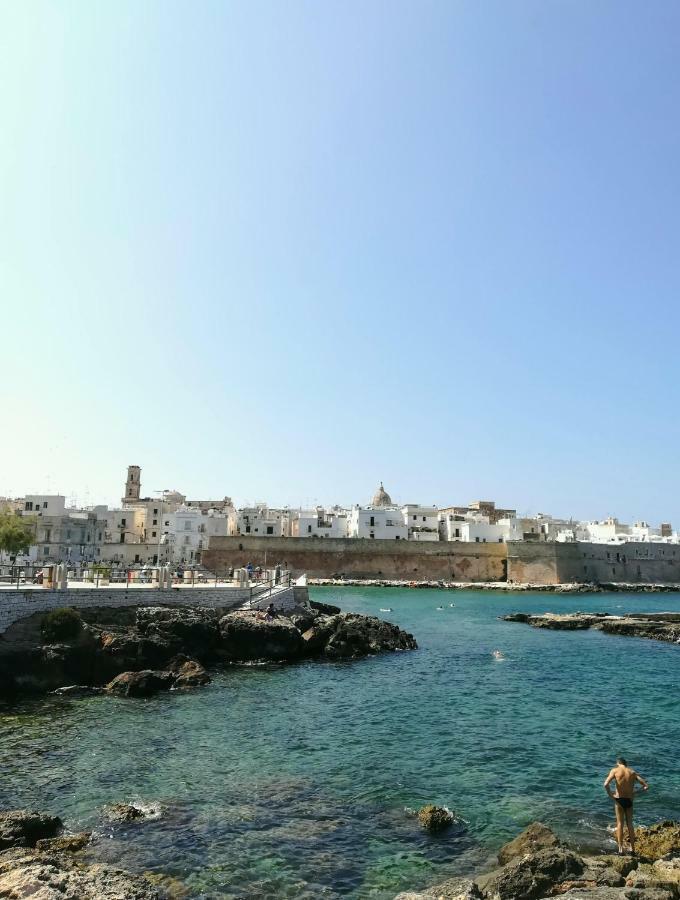 La Casetta Vico San Leonardo Monopoli Kültér fotó